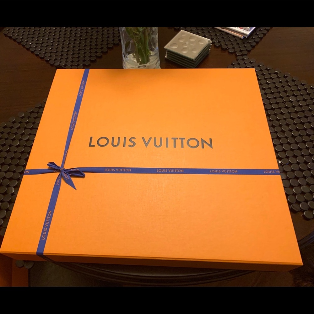 Brand new authentic Louis Vuitton box, dust bag!